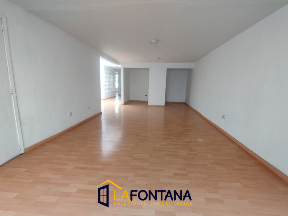Se arrienda local en La Av. Santander