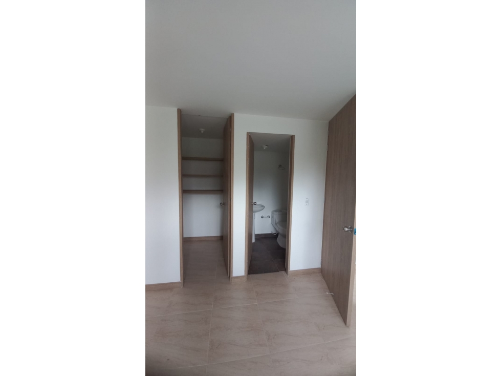 Venta de apartaestudio en Castilla — foto 4