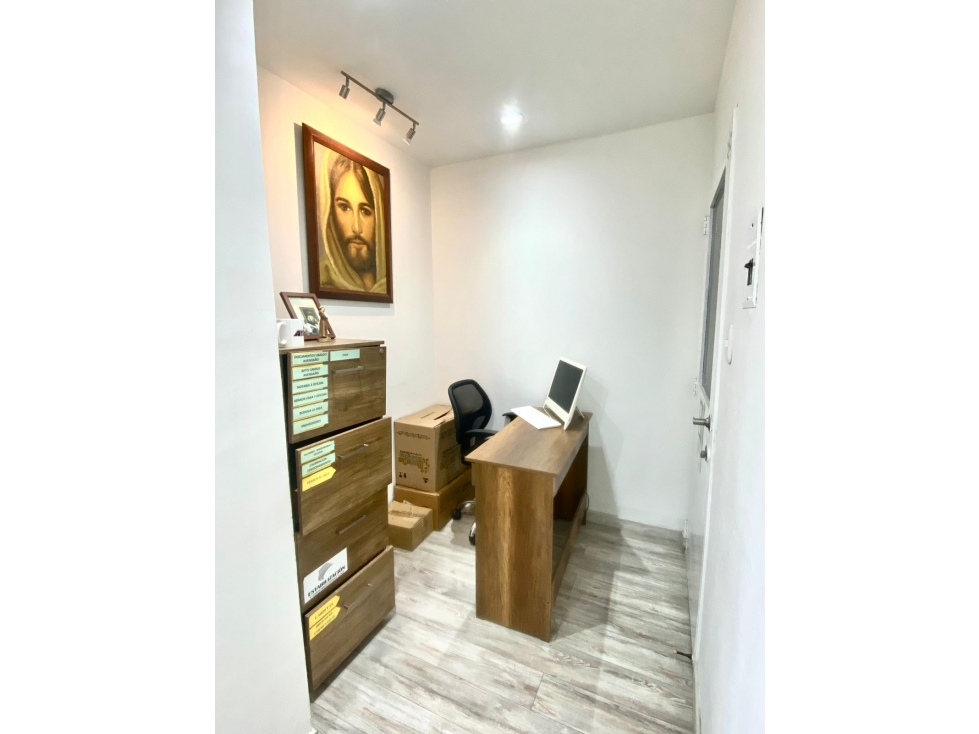 Ventaa de Oficina en el Centro — foto 4