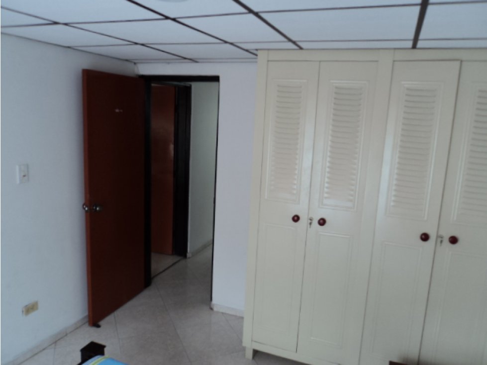 Venta de casa con renta en la Enea - 2
