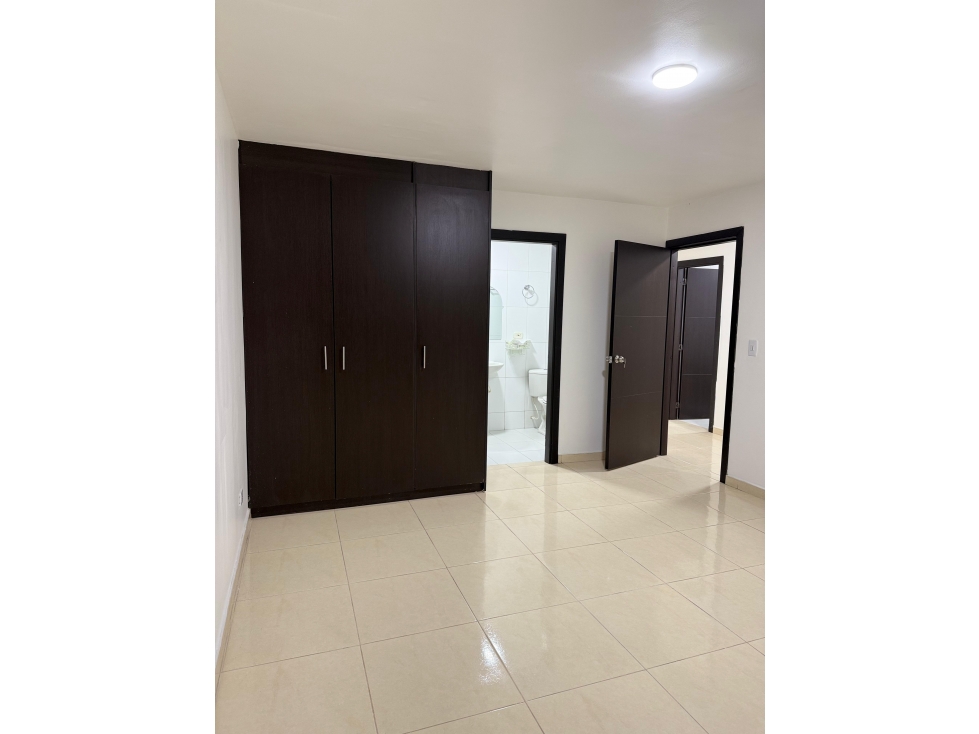 Venta de apartamento Via la Linda — foto 6