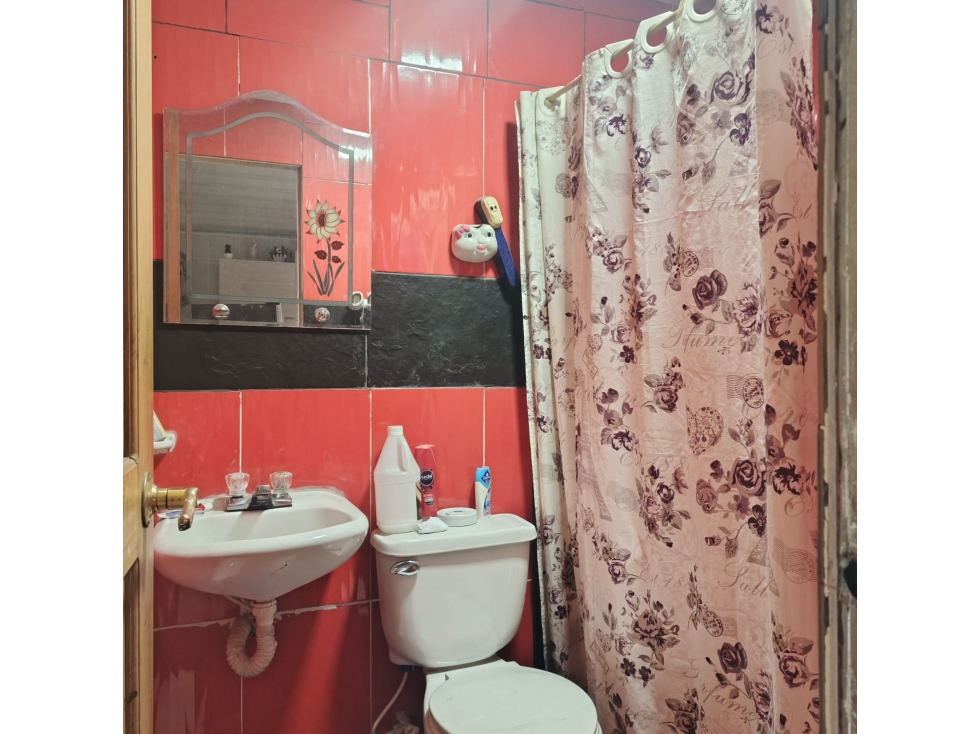 Venta de casa con renta en Bosques del norte — foto 5
