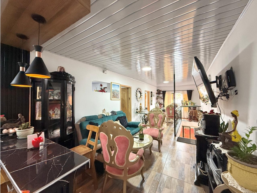 Venta de casa con renta en Santa Rosa - 6
