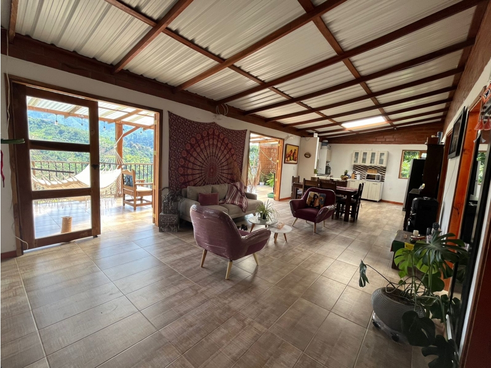 Venta de casa campestre en Vereda La Cabaña