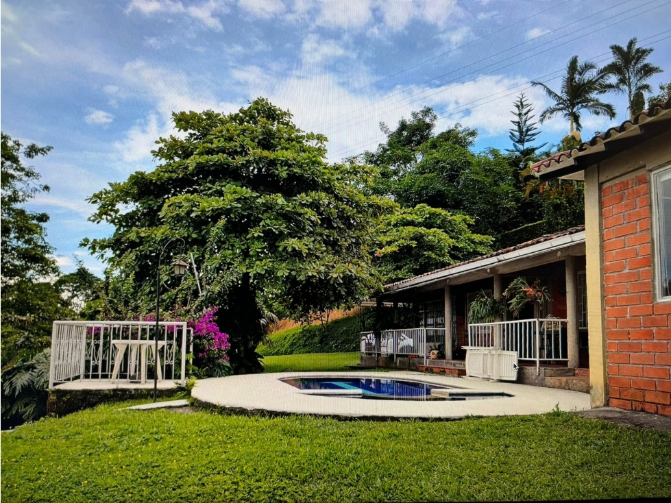Venta de casa campestre en La Cabaña — foto 4