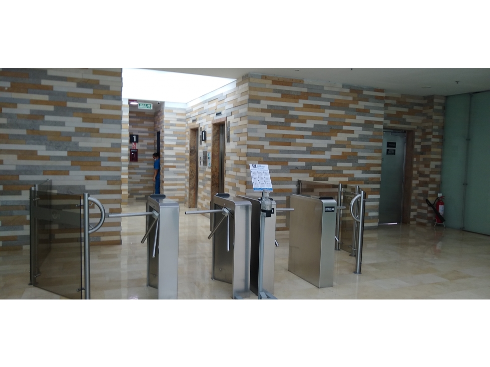 OFICINA ARRIENDO EDIF. OXXO 93 DE 280 M2 EN PISO 7 — foto 6