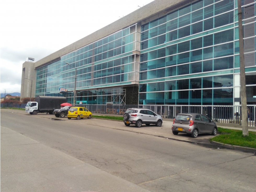 OFICINAS ARRIENDO AVDA DORADO EDIF. MEGAPORT DE 3.683 M2 — foto 2