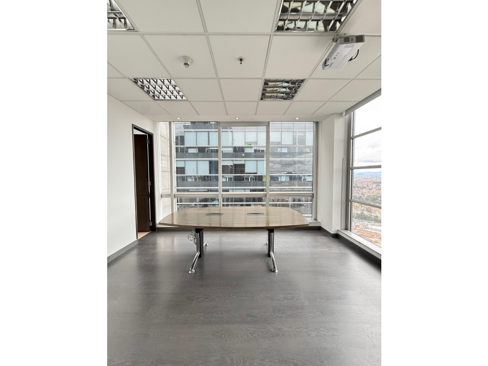 OFICINA ARRIENDO NORTH POINT TORRE III P. 32 DE 516 M2 — foto 6
