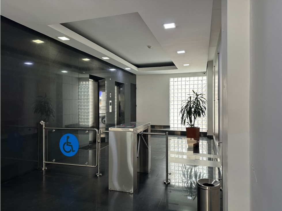 OFICINA VENTA CALLE 93 192,56 m2 5B, — foto 3