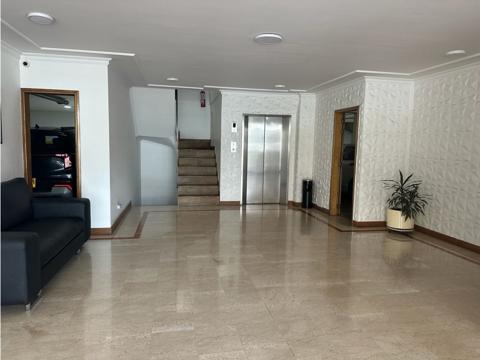 APARTAMENTO DUPLEX VTA/ARRDO SANTA BARBARA OCC. 397M2, 4H, 5B,4P,1D — foto 2