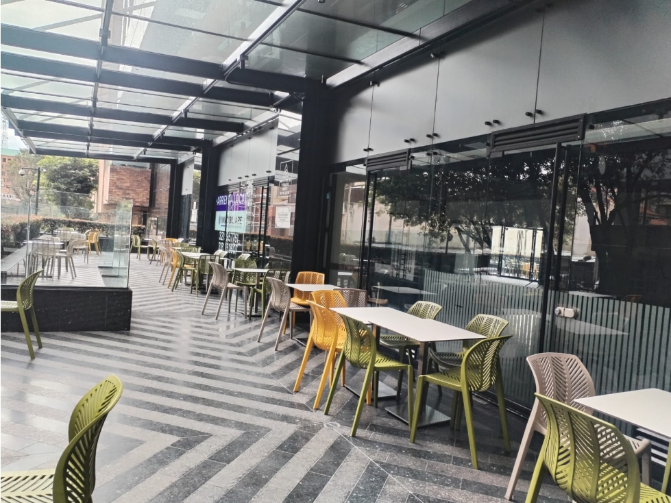 LOCAL COMERCIAL CALLE 100 DE 260 M2 EDIF. CAPITAL TOWER - 3