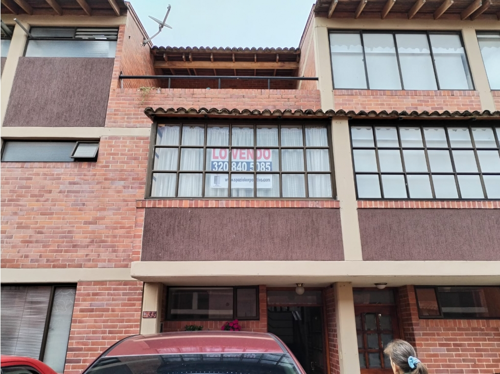 CASA VENTA EN CHIA CONJUNTO VILLAS SABANERAS DE 3 NIVELES 167 M2 — foto 5