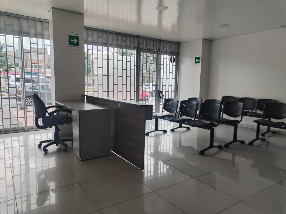 EDIFICIO ARRIENDO CUATRO NIVELES AVDA SUBA DE 1.250 m2 — foto 4