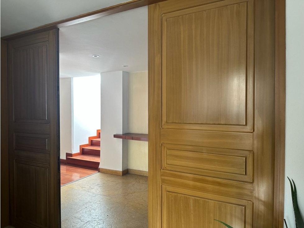 APARTAMENTO DUPLEX VTA/ARRDO SANTA BARBARA OCC. 397M2, 4H, 5B,4P,1D — foto 4