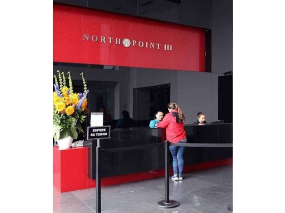 OFICINA ARRIENDO NORTH POINT TORRE III P. 32 DE 516 M2 — foto 3