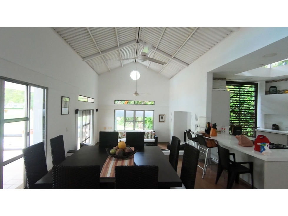 CASA VENTA CLUB PUERTO PENALISA GIRARDOT DE 381 M2 - 4