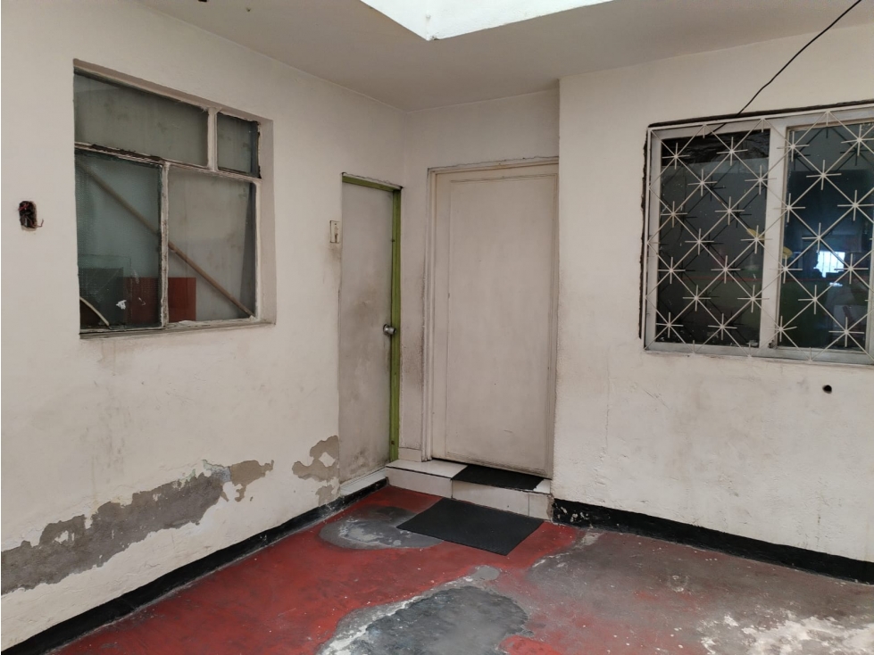CASA CIAL VENTA BARRIO KENNEDY SOBRE AVDA CRA 80 DE 280 M2 — foto 6