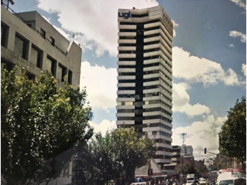 OFICINA ARRIENDO EDIF. UGI CLL 39 CENTRO INTERNAL de 404 m2