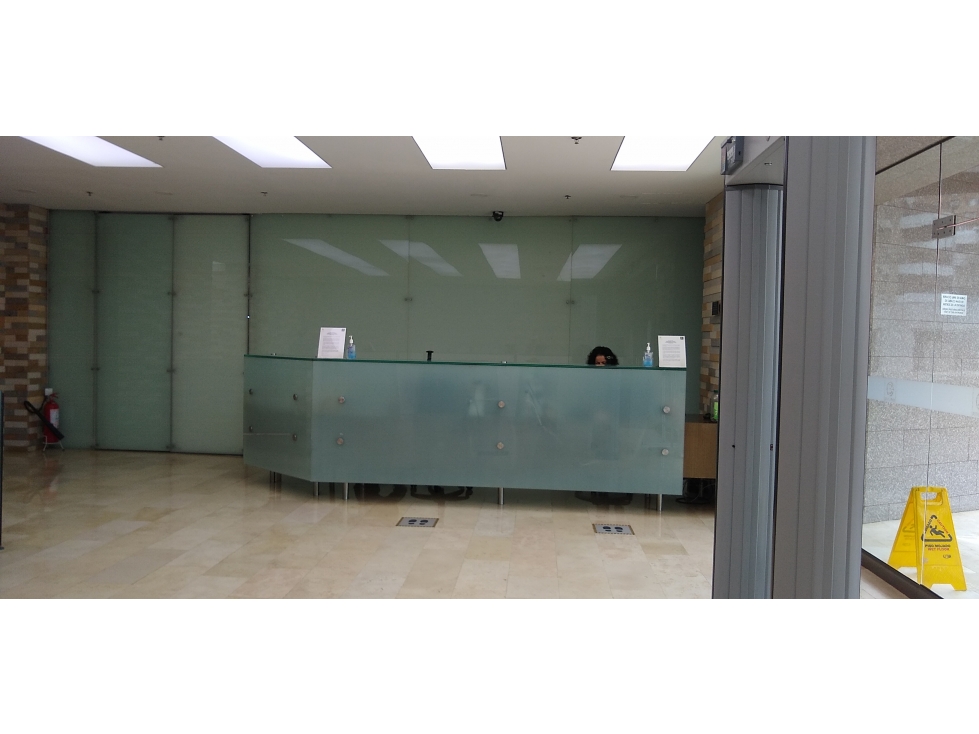 OFICINA ARRIENDO EDIF. OXXO 93 DE 280 M2 EN PISO 7 — foto 4