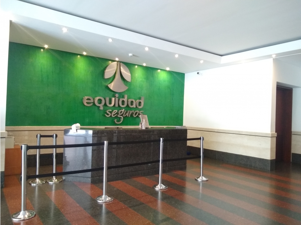 OFICINA ARRIENDO AMOBLADA EDIF. EQUIDAD CALLE 99 DE 1.455 M2 — foto 6
