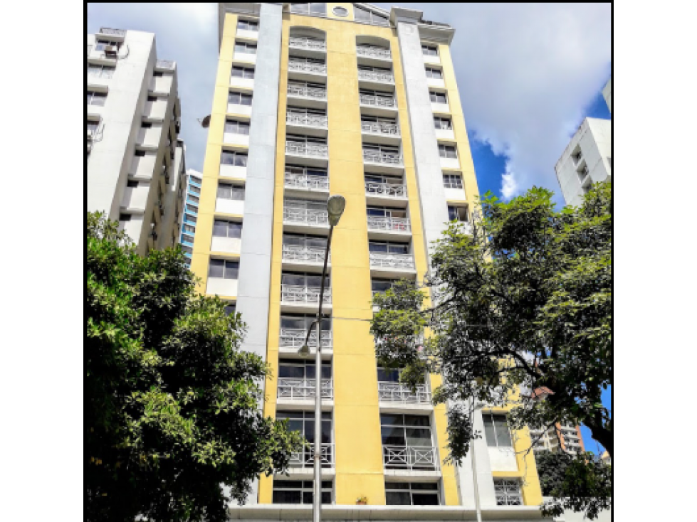 ALQUILO APARTAMENTO AMOBLADO VIA ARGENTINA