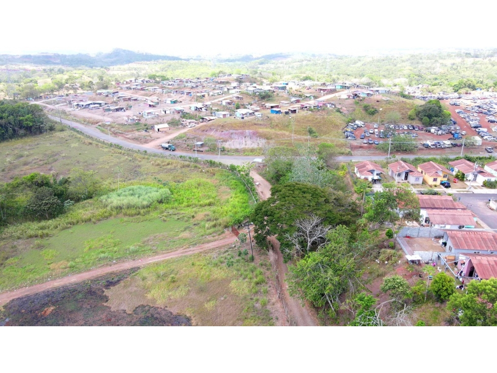 VENTA 4 HECTAREAS DE TERRENO PARA INVERSIONISTA OFERTA EN CHORRERA AC - 3