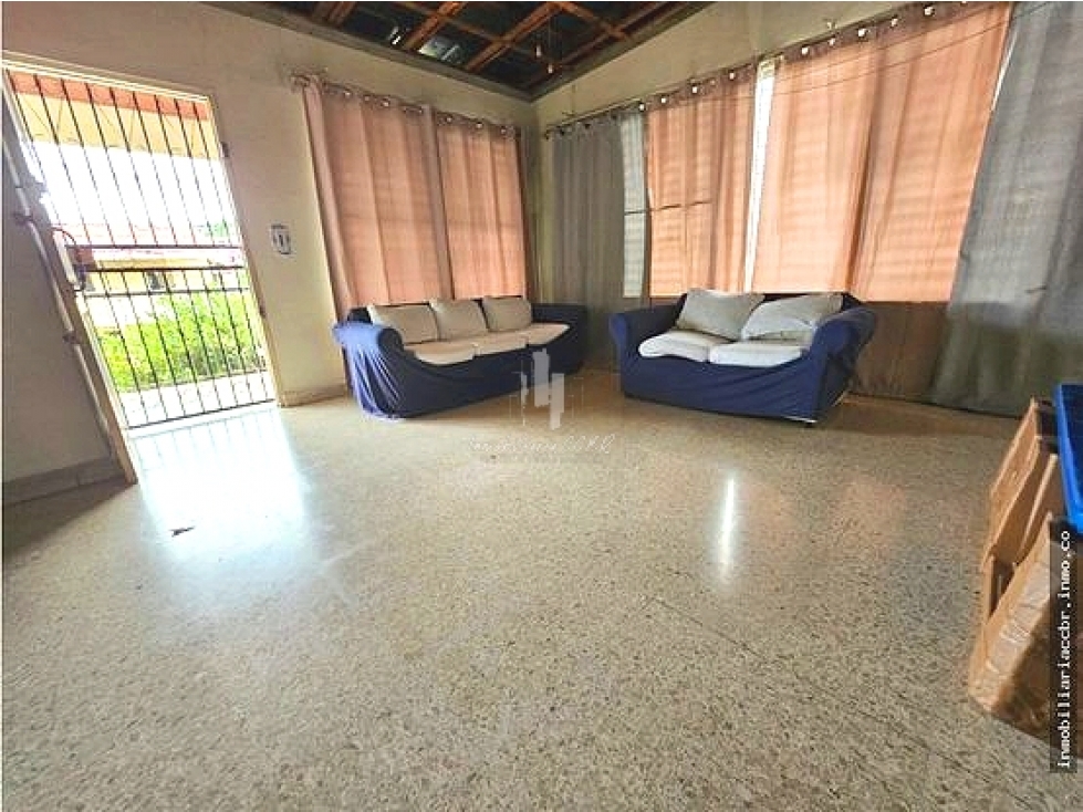 VENDO 230 k CASA CON TERRENO EN CLUB X BETANIA - PANAMÁ - AC — foto 3