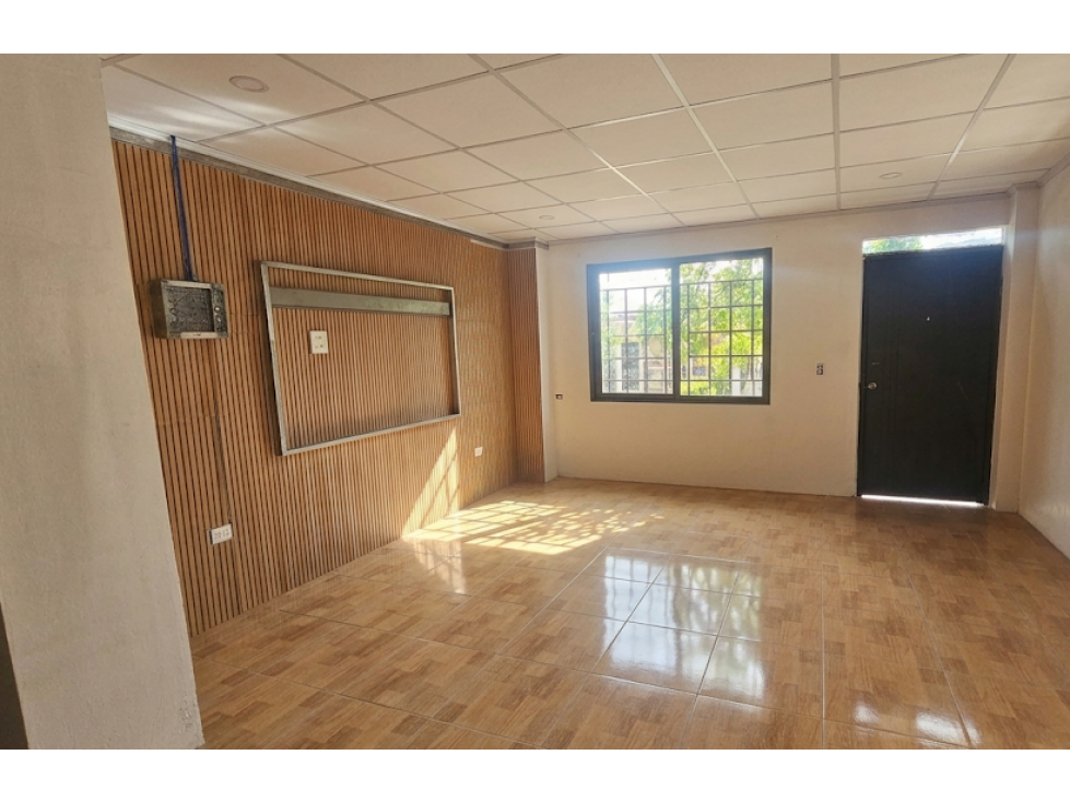 Se alquila casa de 3 rec. en Villas del Bosque, cerca del aeropuerto - 3