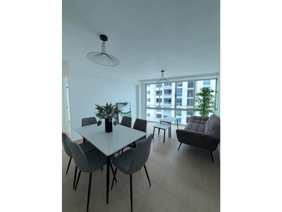 VENDO APARTAMENTO EN PH PASEO DEL GOLF - CARRASQUILLA - EF