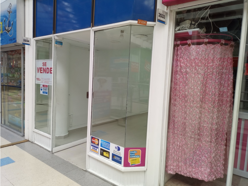 LOCAL EN VENTA - CENTRO COMERCIAL TUNAL - 37.2M - 1