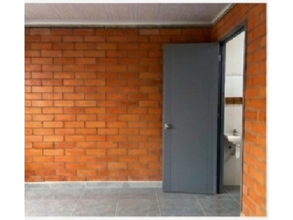 Se Vende Local Comercial en zona Exterior de Mercar, Armenia,Quindío — foto 5