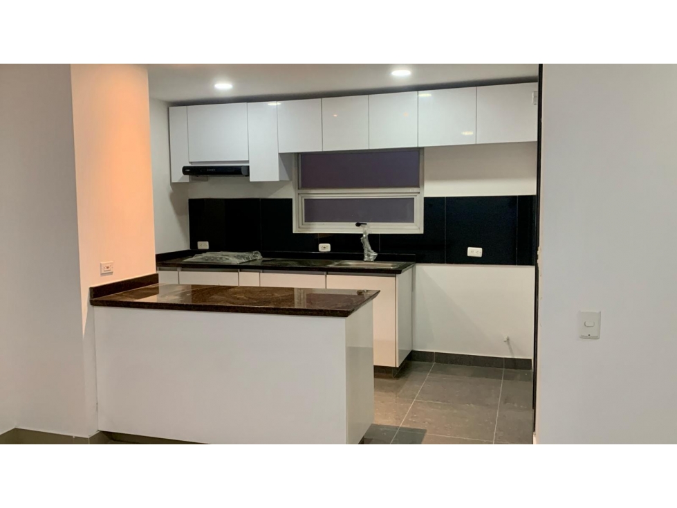 VENDO APARTAMENTO - EDIFICIO PALMA VECCHIA - BARRANQUILLA — foto 3