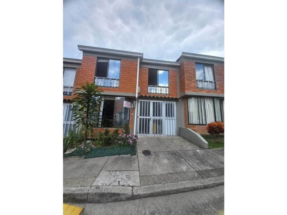 VENDO CASA EN BELMONTE CONJUNTO CERRADO - PEREIRA — foto 2