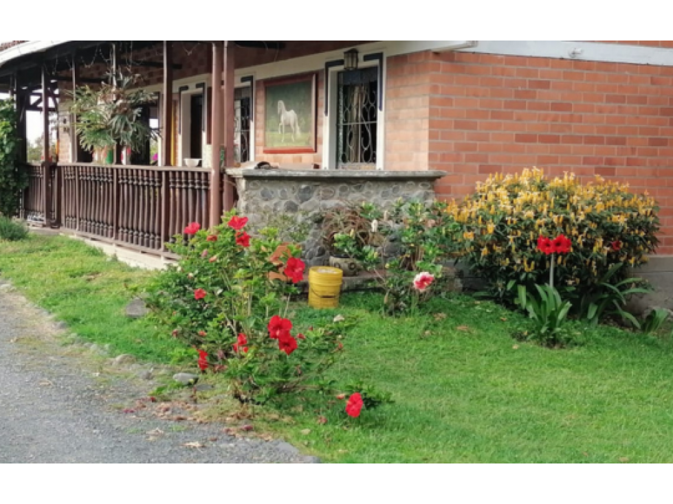 Vendo Finca Vacacional Via Santa Barbara, Santa Rosa de Cabal