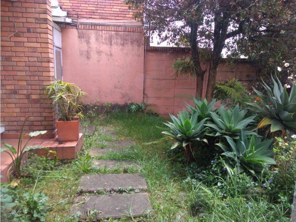CASA EN VENTA NIZA EXCELENTES ESPACIOS