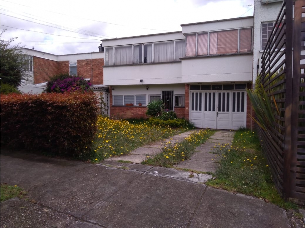 CASA EN VENTA NIZA EXCELENTES ESPACIOS - 3