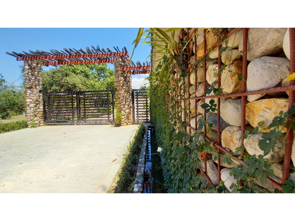 LOTES EN VENTA LA MESA SAN JOAQUIN - 1