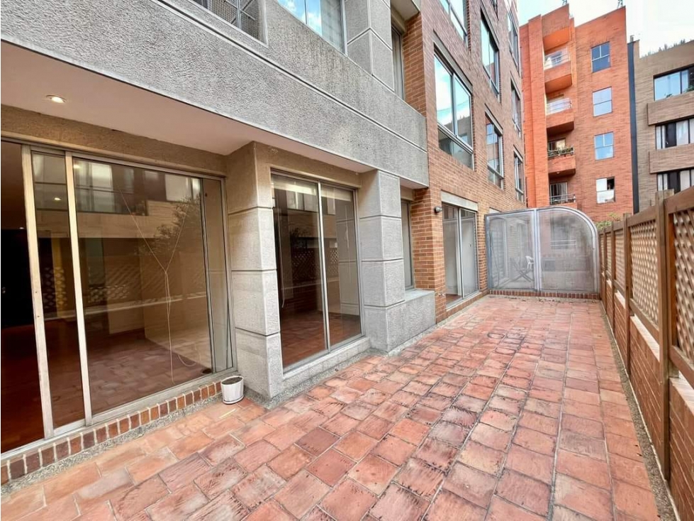 ARRIENDO APARTAMENTO CHICO RESERVADO CON TERRAZA 20 METROS - 3