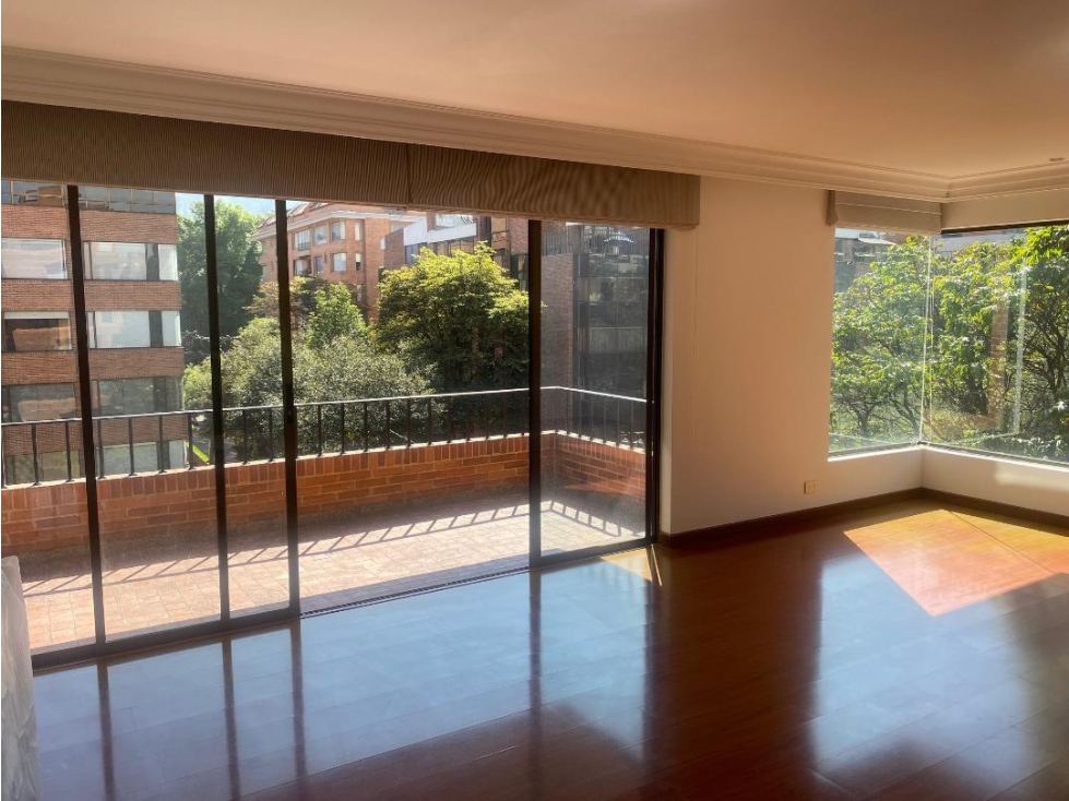 VENTA/ARRIENDO APARTAMENTO LA CAROLINA