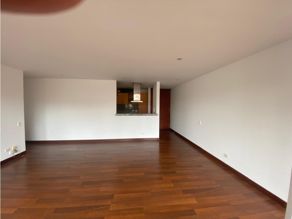 ARRIENDO APARTAMENTO CHICO BOGOTA — foto 4