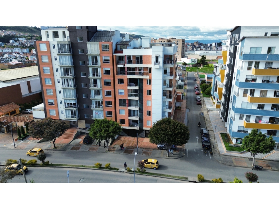 Apartamento-Sta Cecilia Selecto: comodidad y excelente ubicación — foto 2