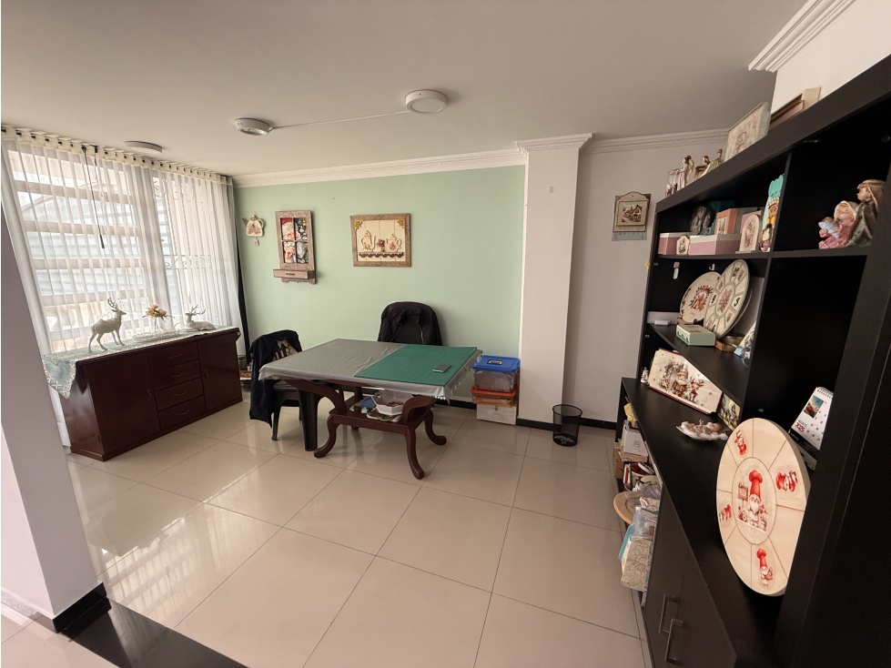 CASA - LAS QUINTAS casa acogedora con terraza para reuniones — foto 4