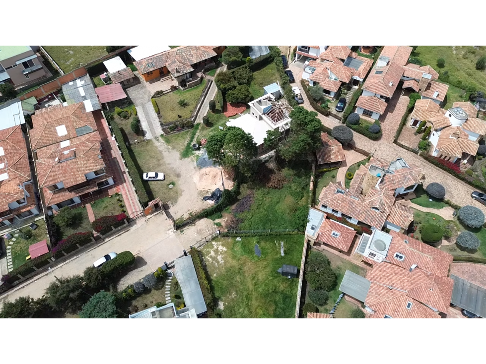 Lote-La Villita: construye tu hogar o desarrolla un proyecto - 4