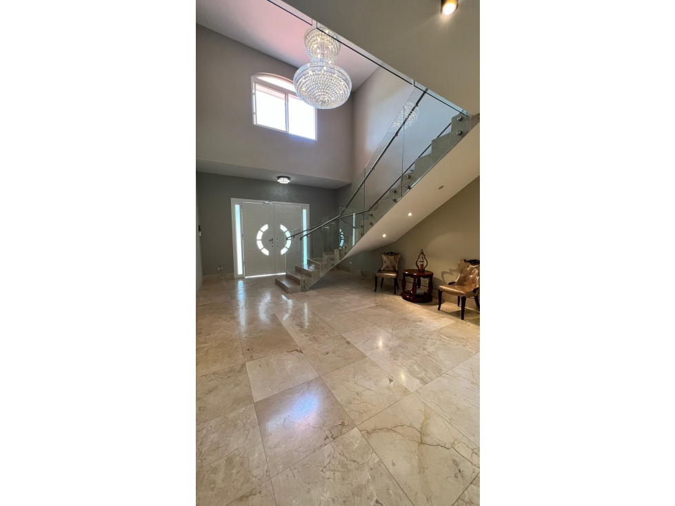 SE VENDE CASA EN COSTA DEL ESTE - 4