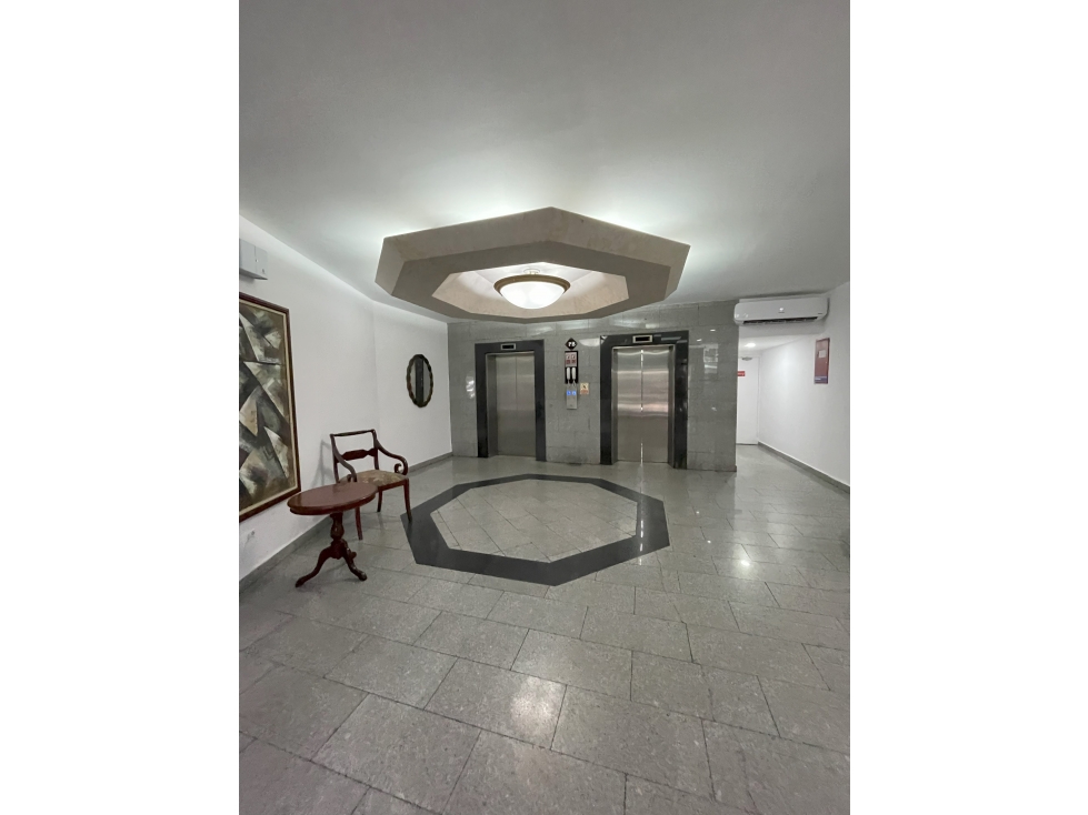 VENTA O ALQUILER DE OFICINA EN BELLA VISTA