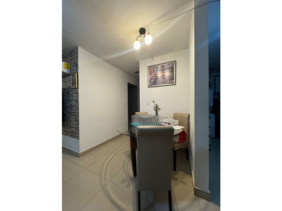 SE VENDE O SE ALQUILA / EN CONDADO DEL REY / PISO 10 — foto 4