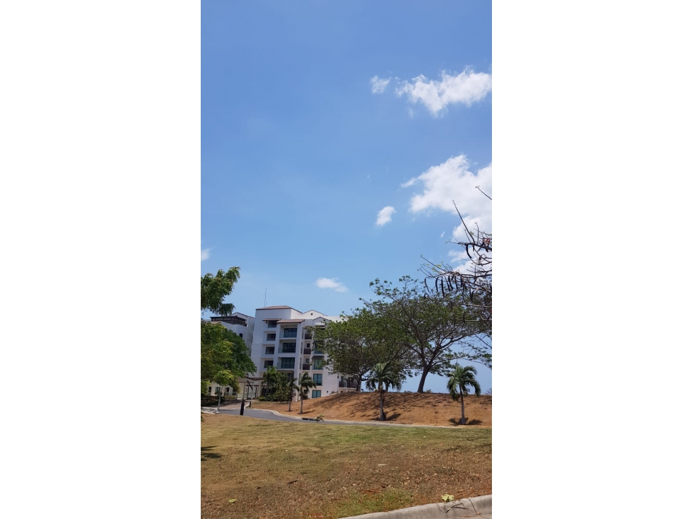 SE VENDE APARTAMENTO SAN CARLOS