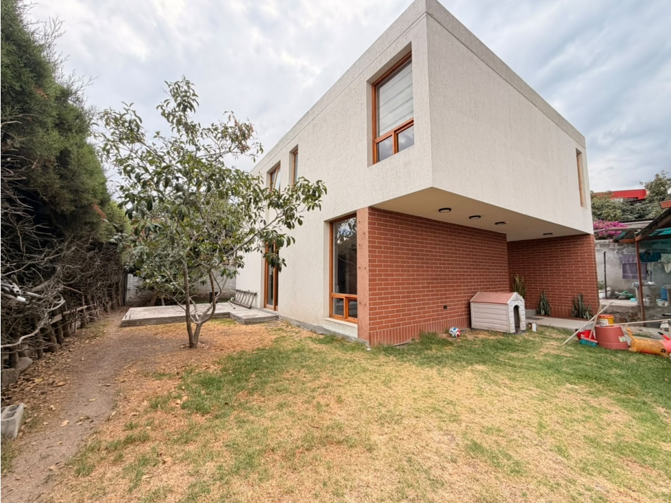 Vendo Casa 4 Dormitorios 135 m2 Cumbaya - La Primavera