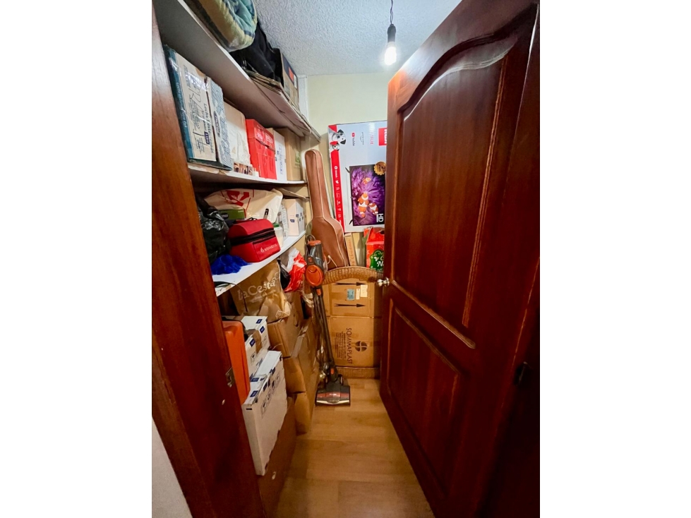 Venta Amplio Depar 3 dorm 170 m2 Monteserrin — foto 6