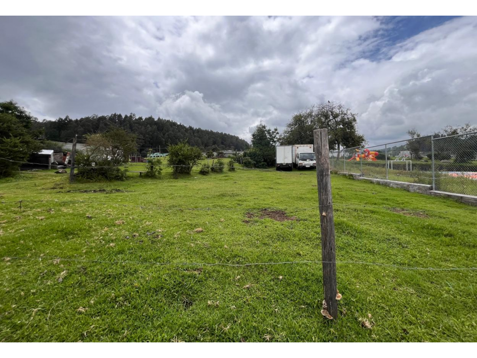 Terreno en Venta Sangolquí Selva Alegre 3.678 m2 — foto 3